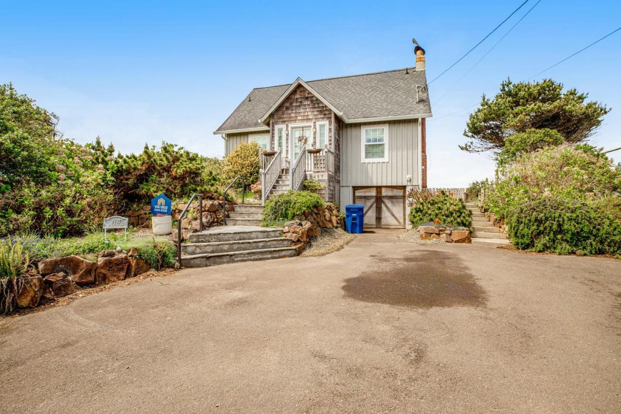 Sea Cliff Cottage Lincoln City Exterior photo