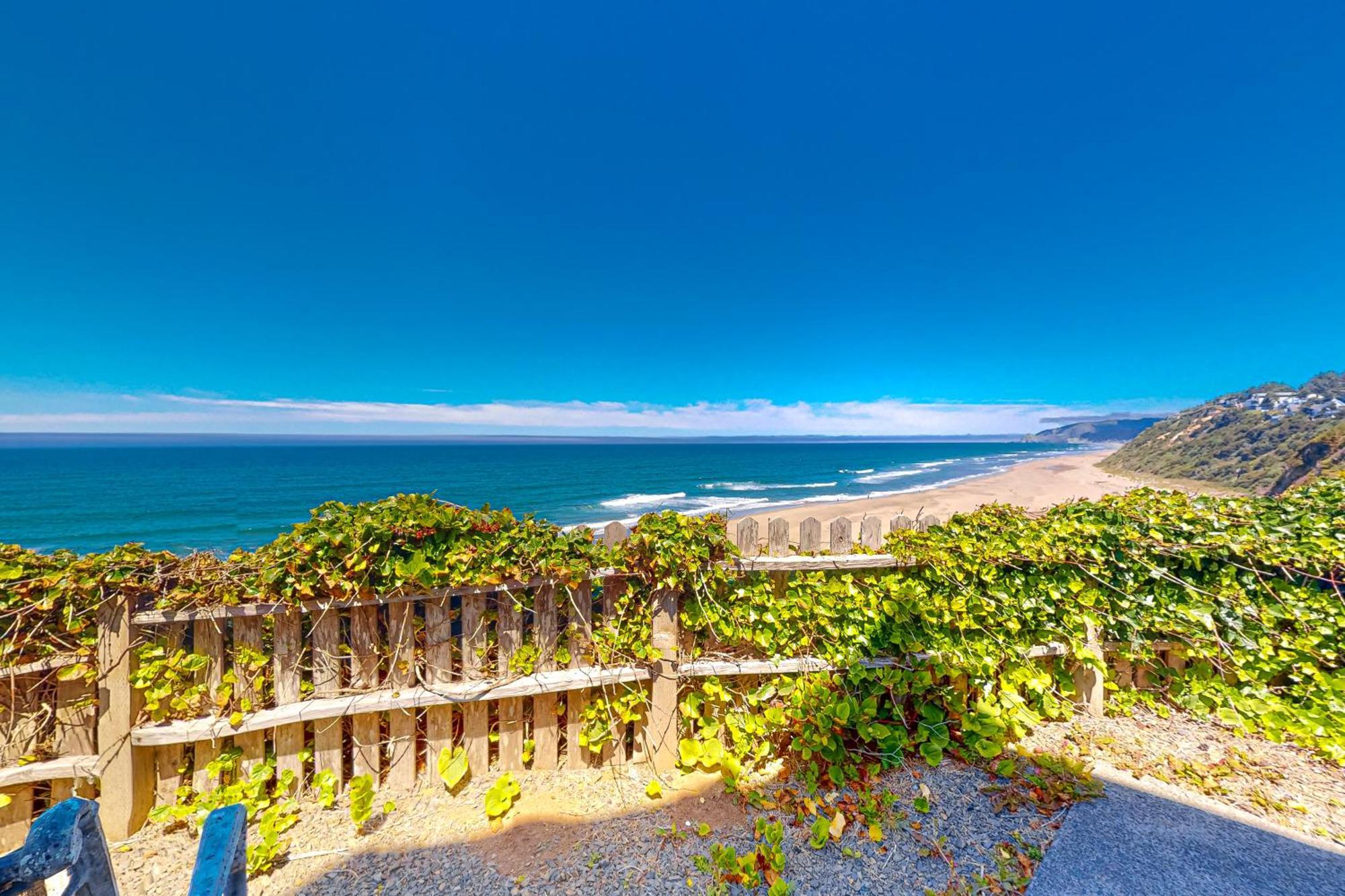 Sea Cliff Cottage Lincoln City Exterior photo